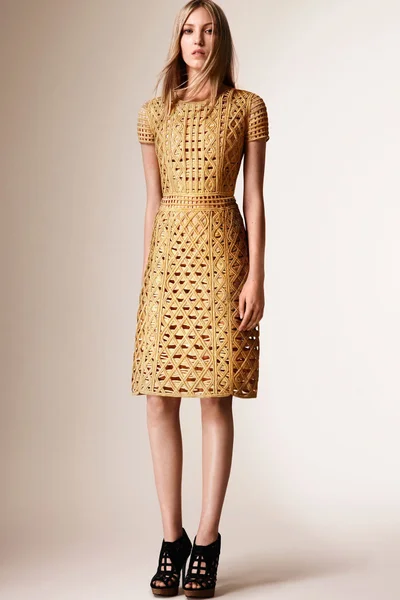 Look 16